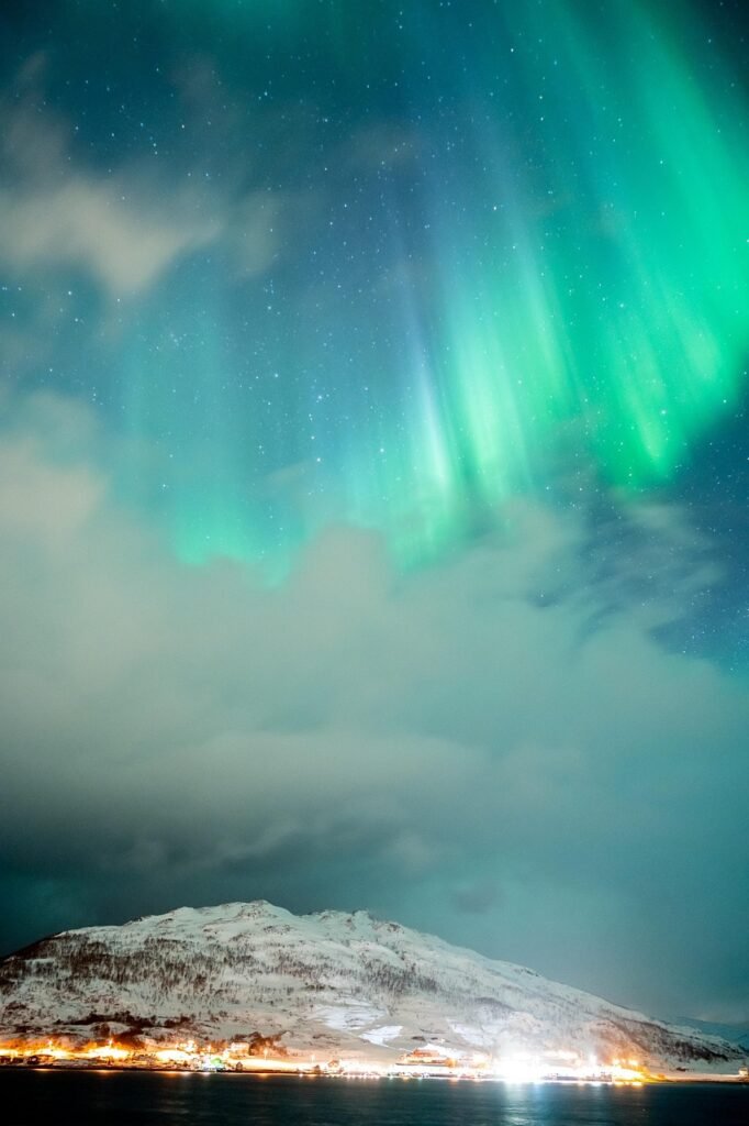 aurora, norway, landscape, astro, night, stars, nature, galaxy, mountain